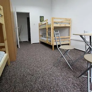 https://hostel-coco.warsawhotelspoland.com