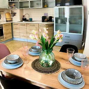 Apartment Station Seaside