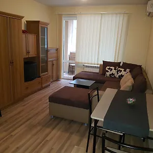 Διαμέρισμα Pirotska Gn / Free Garage