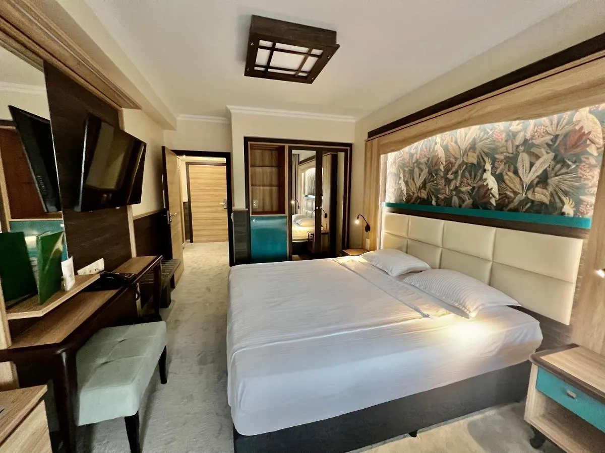 Hotel Zoo Sofia - Secured Paid Parking Bulgaria